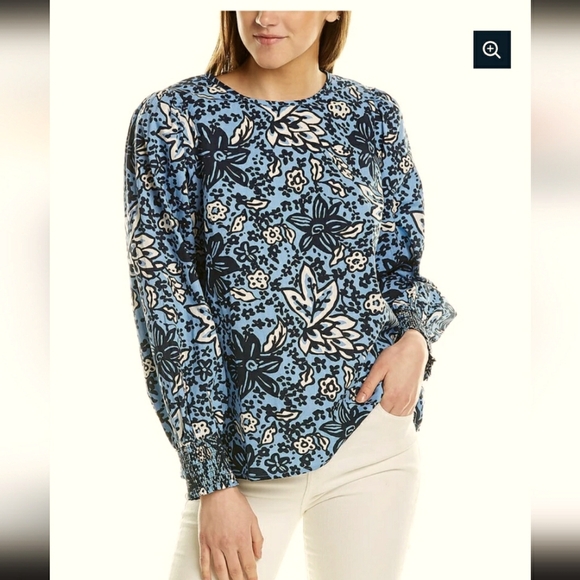 New! Sail To Sable Smocked Top Floral Blue Women's Top Long Sleeves Med